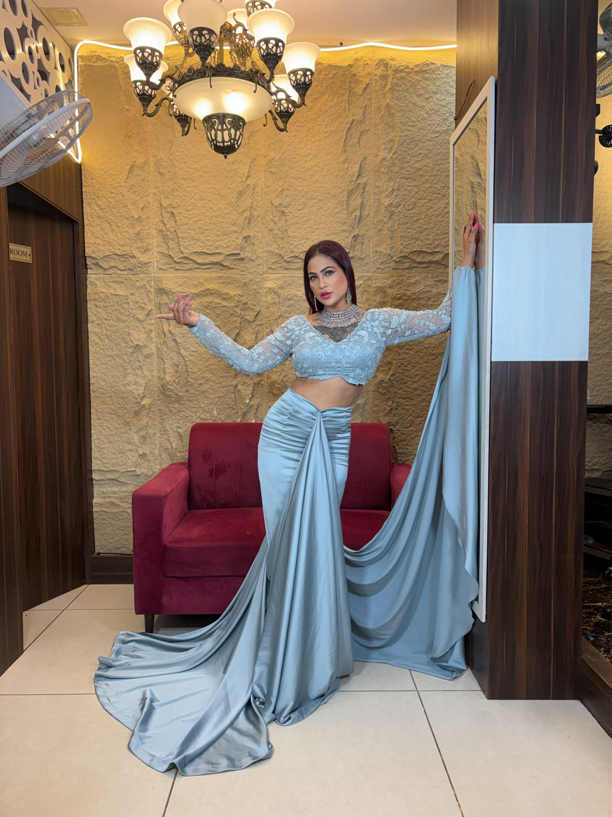 Designer outfit ￼